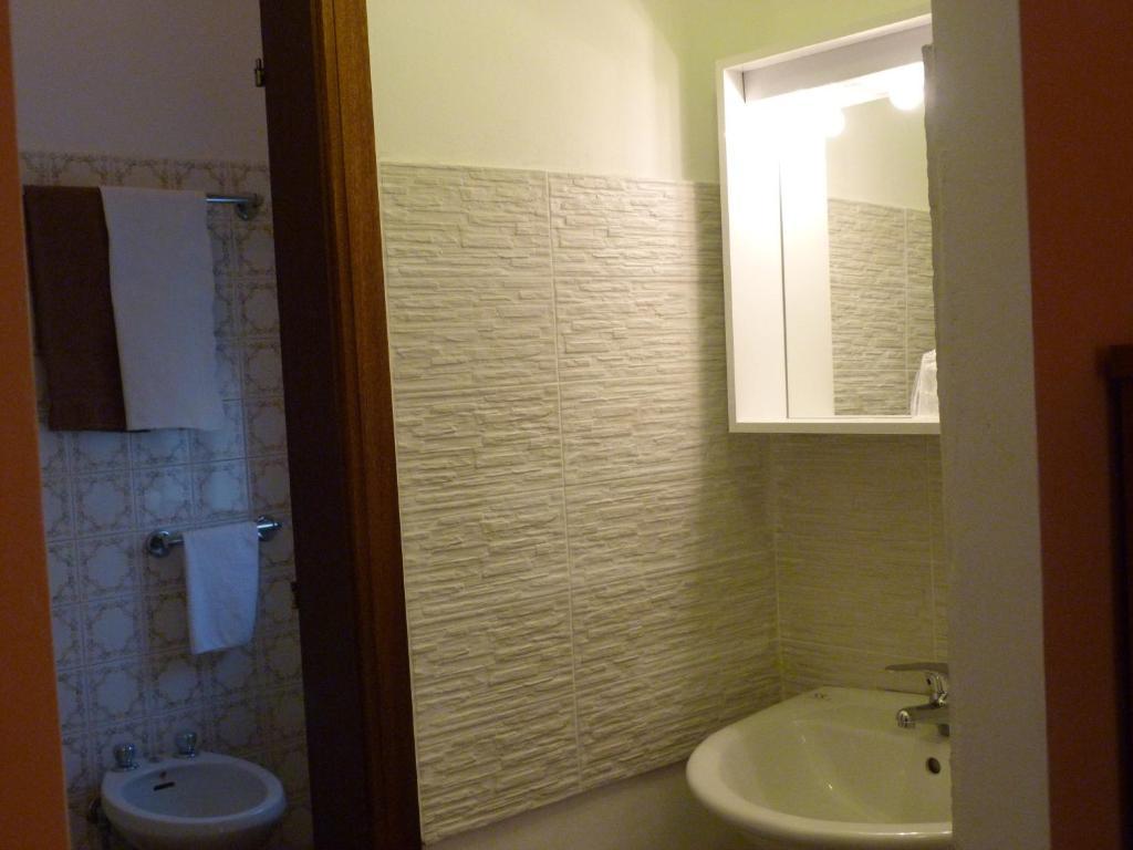 Hotel Bologna San Benedetto del Tronto Room photo